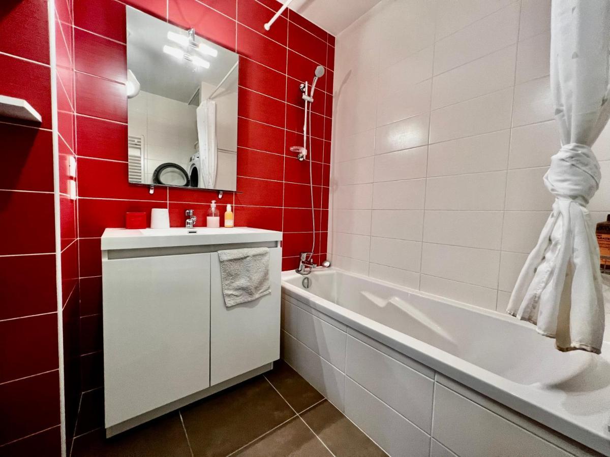 Superbe Appartement Cosy Анси Екстериор снимка